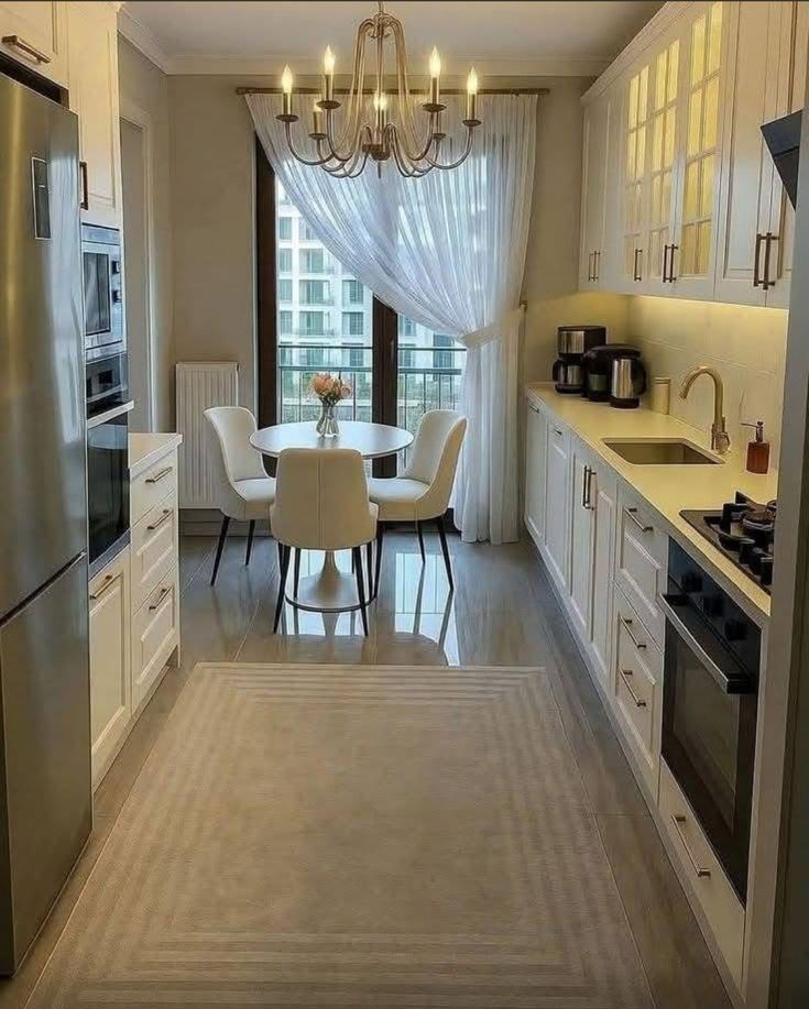 کابینت آشپزخونه نئوکلاسیک متری ۳۵ میلیون
